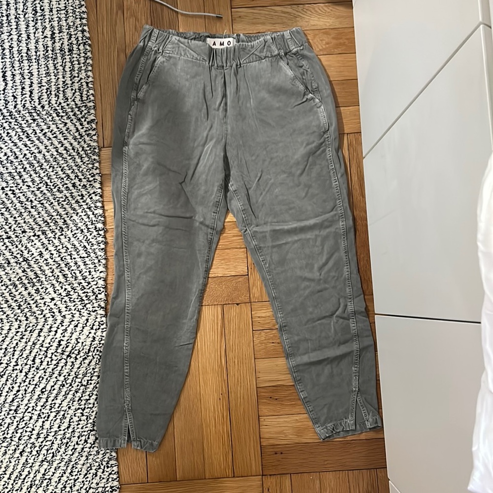 Amo elastic waist pull on pants